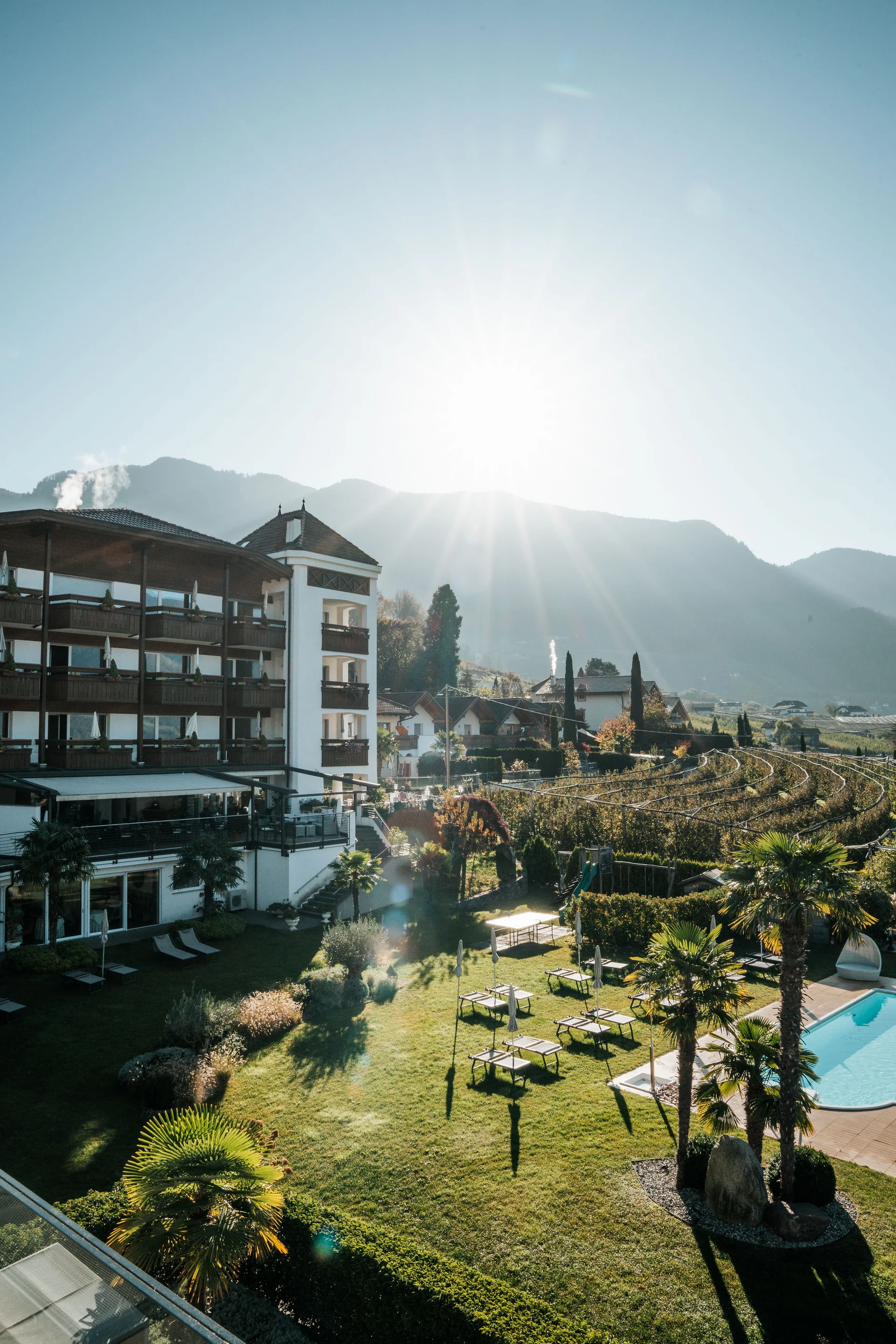 Euer Hotel in Schenna für Momente in #echtzeit Euer Hotel in Schenna für Momente in #echtzeit